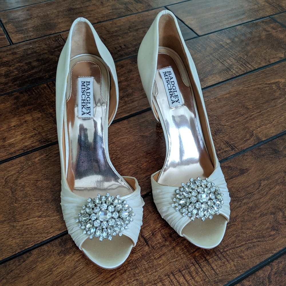Badgley Mischka Women's Pearson D'Orsay Pump